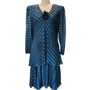 Patra Deep Green Textured Evening Dress